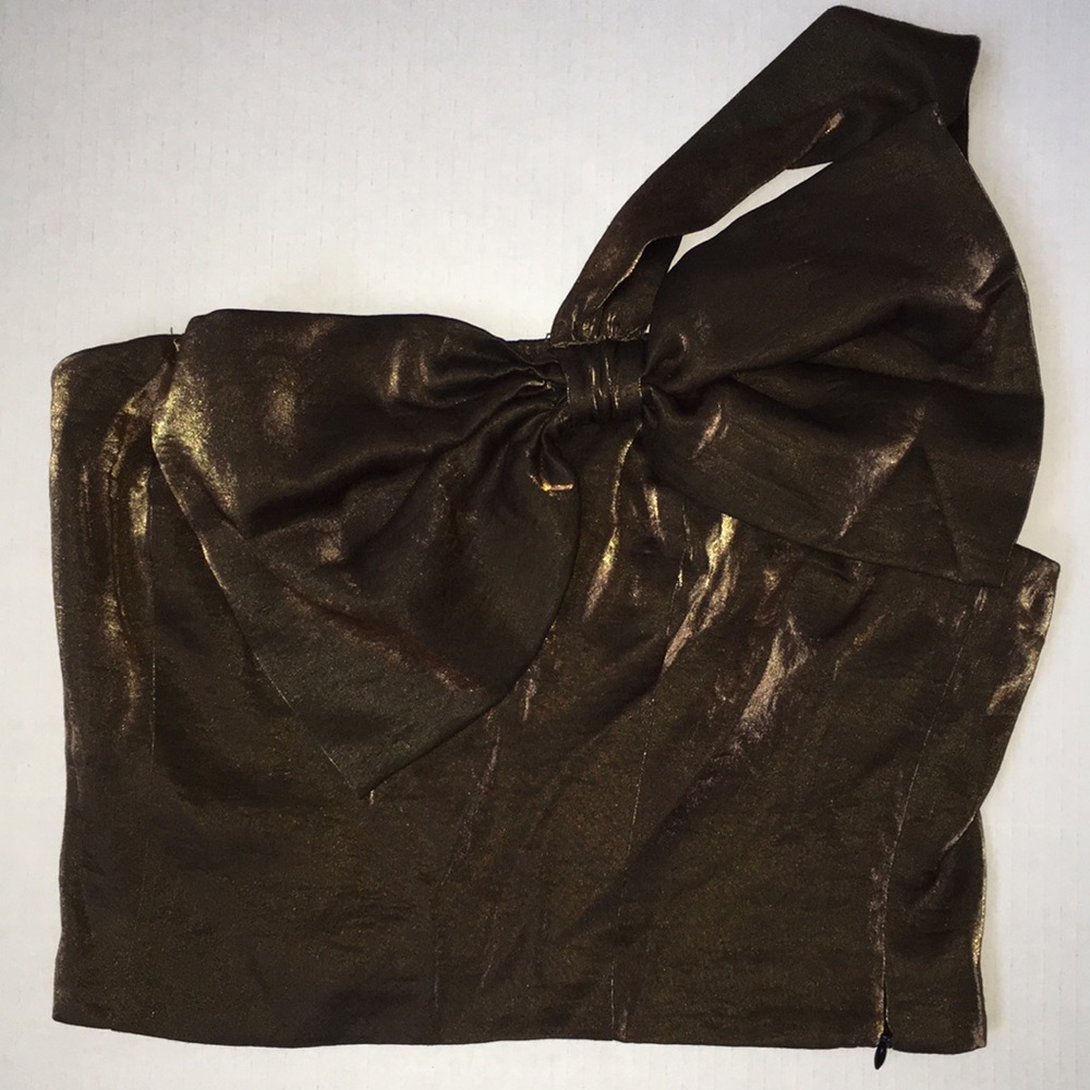 Current Air One-Shoulder Bronze Metallic Bow Top | Party Blouse - M (NWT)